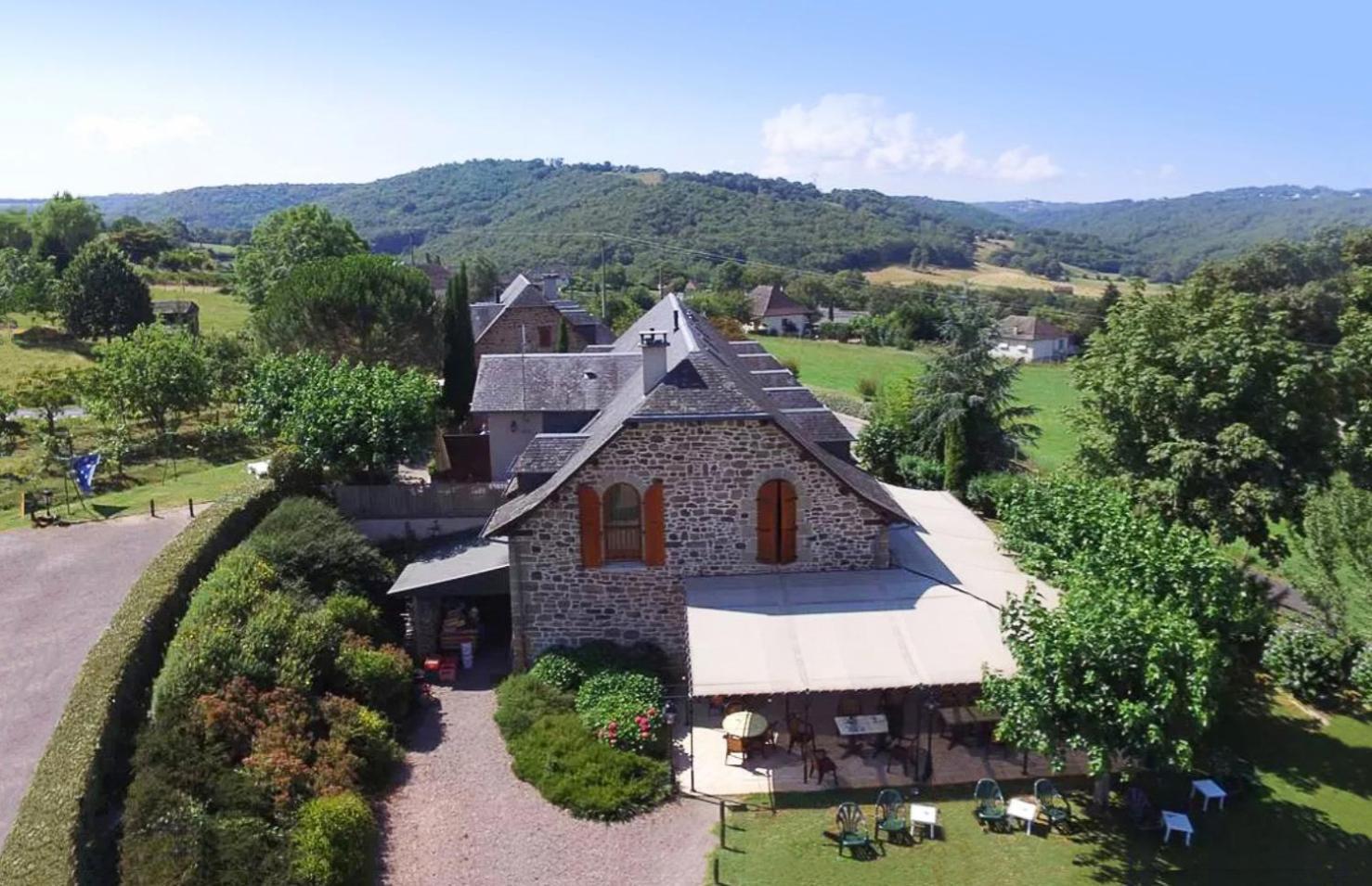 Gite Bellevue - Domaine De La Chapelle En Correze Exteriör bild