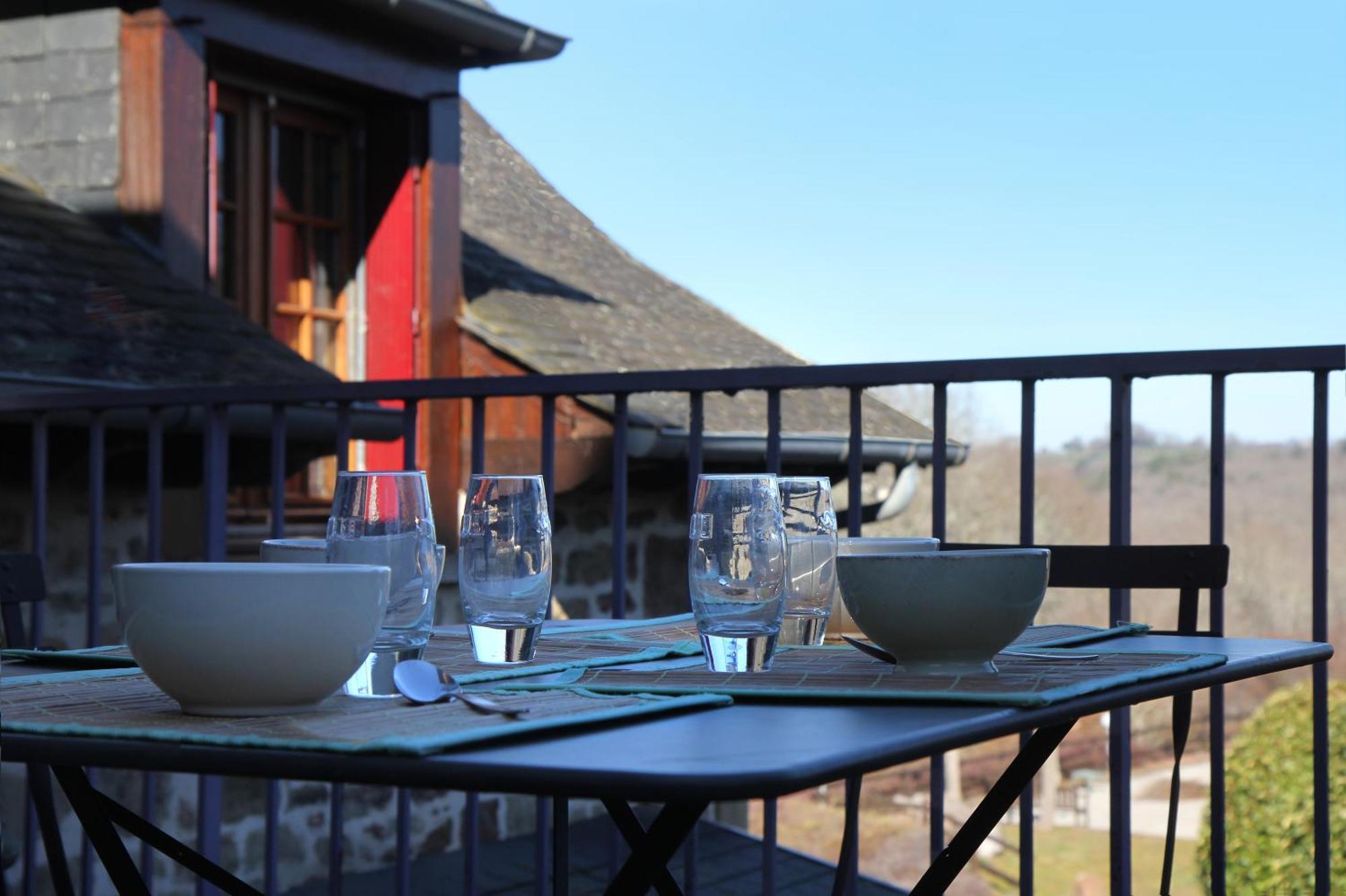 Gite Bellevue - Domaine De La Chapelle En Correze Exteriör bild